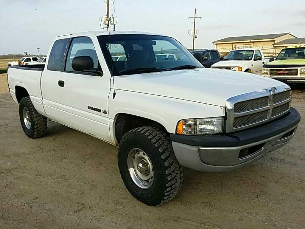 1999 Dodge Ram 1500 4X4 V-8 Magnum Extended Cab