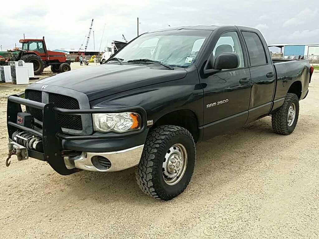 2005 Dodge Ram 2500 4X4 Heavy Duty 4-Door