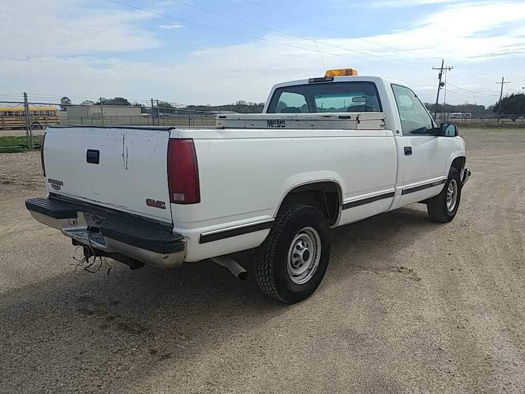 2000 GMC Sierra 2500 SL Pickup Truck