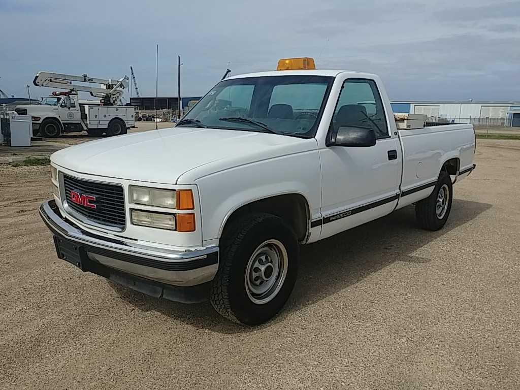 2000 GMC Sierra 2500 SL Pickup Truck