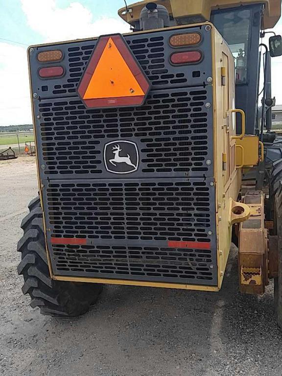 2008 John Deere 670D Motor Grader