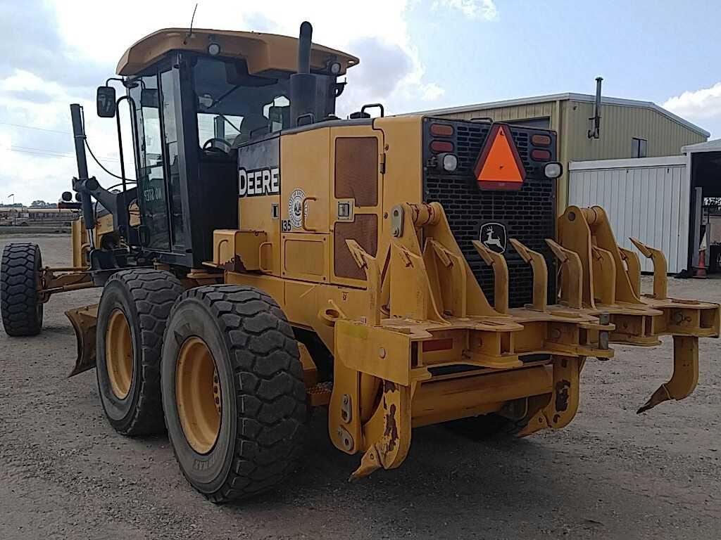 2009 John Deere 670D Motor Grader