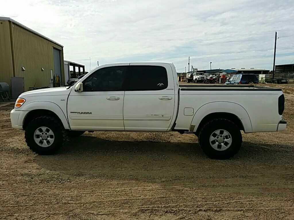 2004 Toyota Tundra 4X4 Pickup Truck