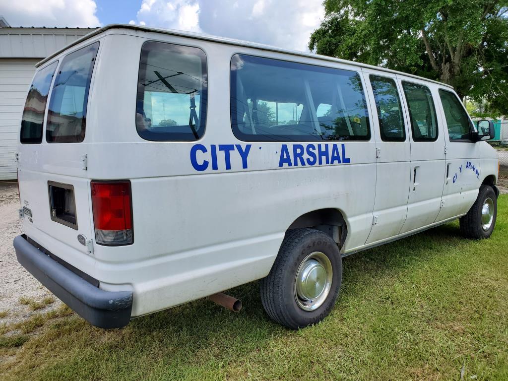 2006 Ford E350 Van