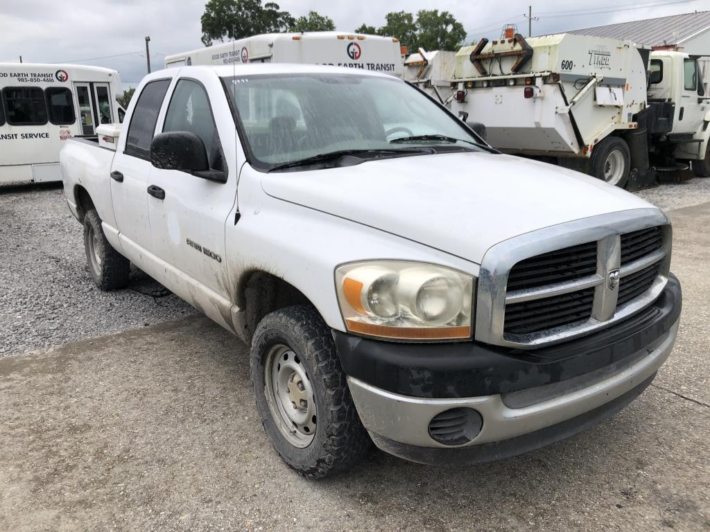 2006 Dodge 1500 Pickup truck