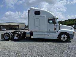 2000 Freightliner Century Class T/A Sleeper Truck