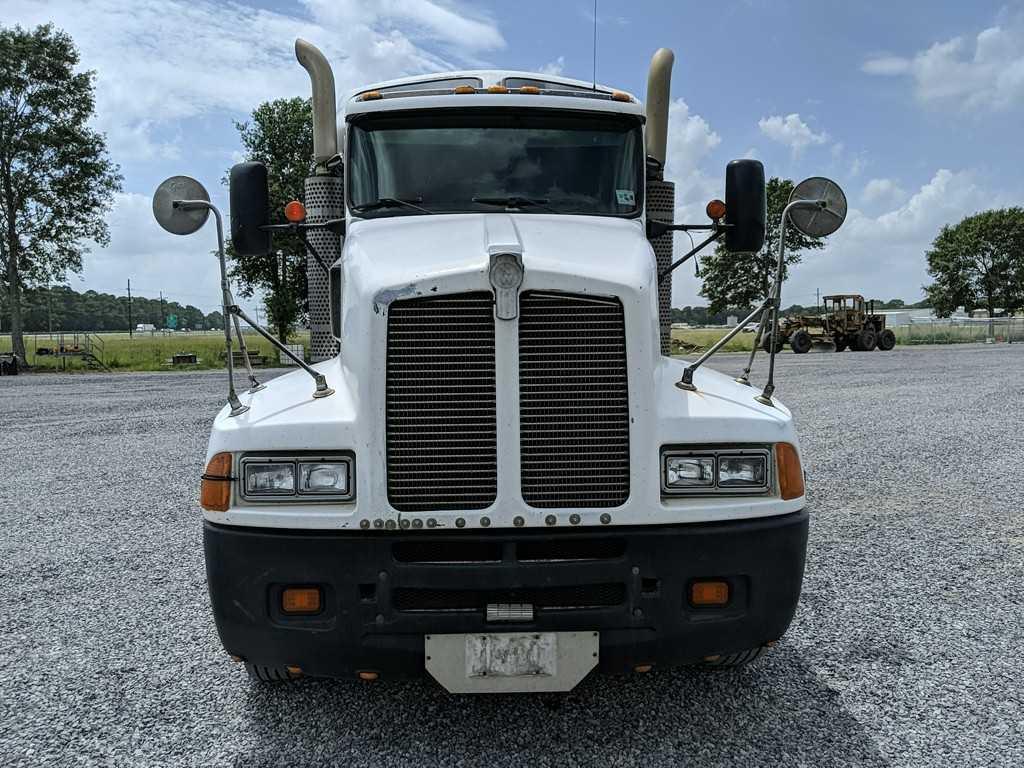 1995 Kenworth T/A Sleeper Truck