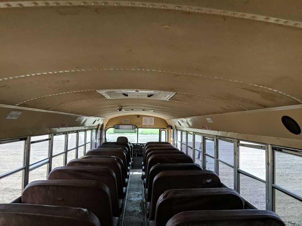 1994 International/Carpenter School Bus