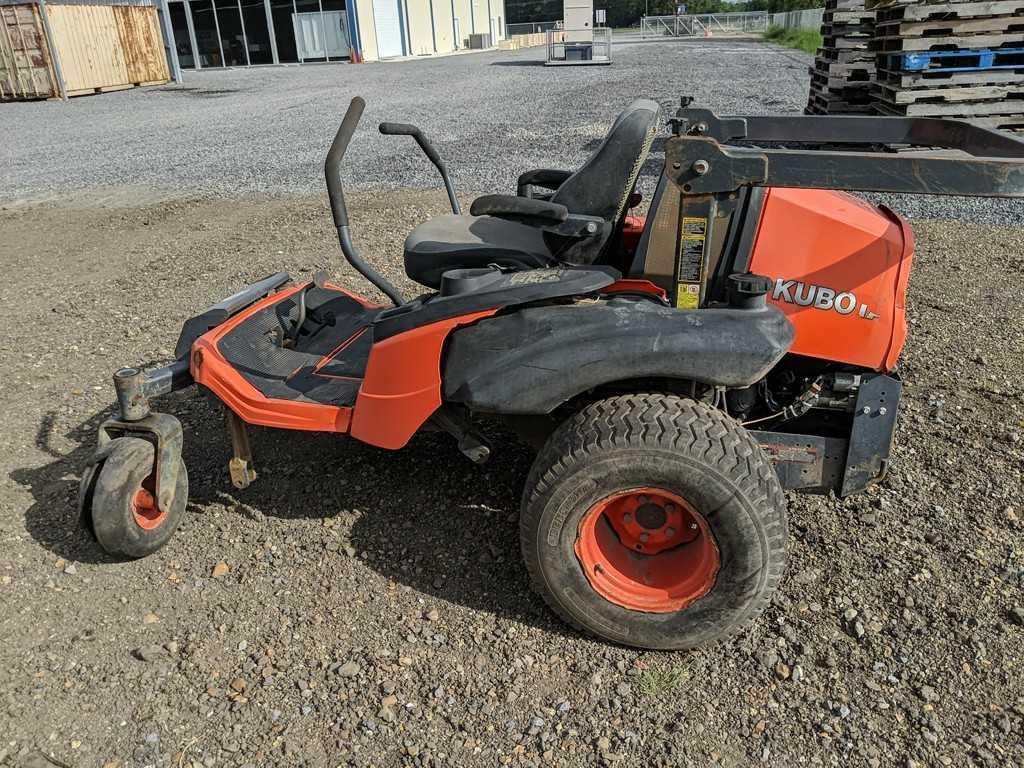 Kubota Zero Turn Lawnmower (Parts)