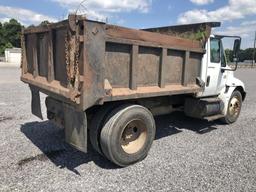 International 4200 4X2 Dump Truck