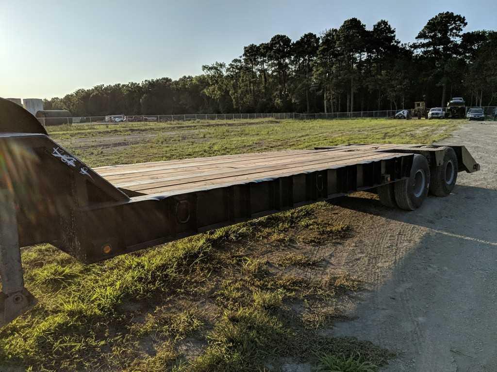 1972 Nabo Equipment Trailer