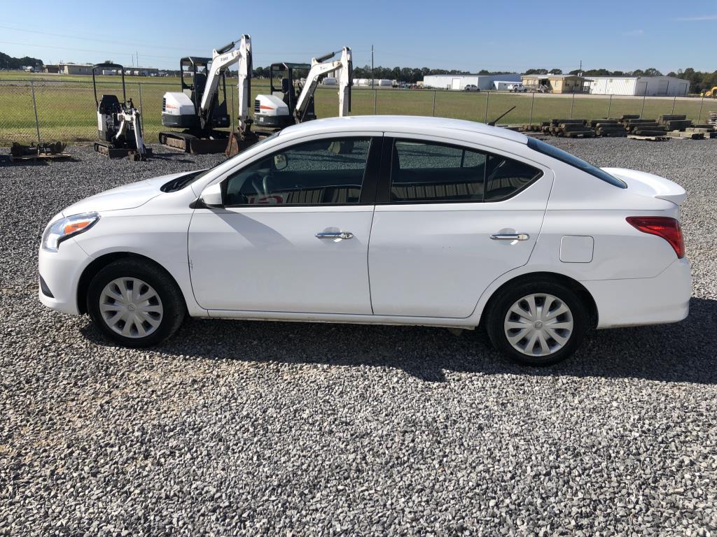 2015 Nissan Versa Sedan