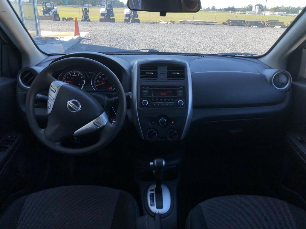 2015 Nissan Versa Sedan