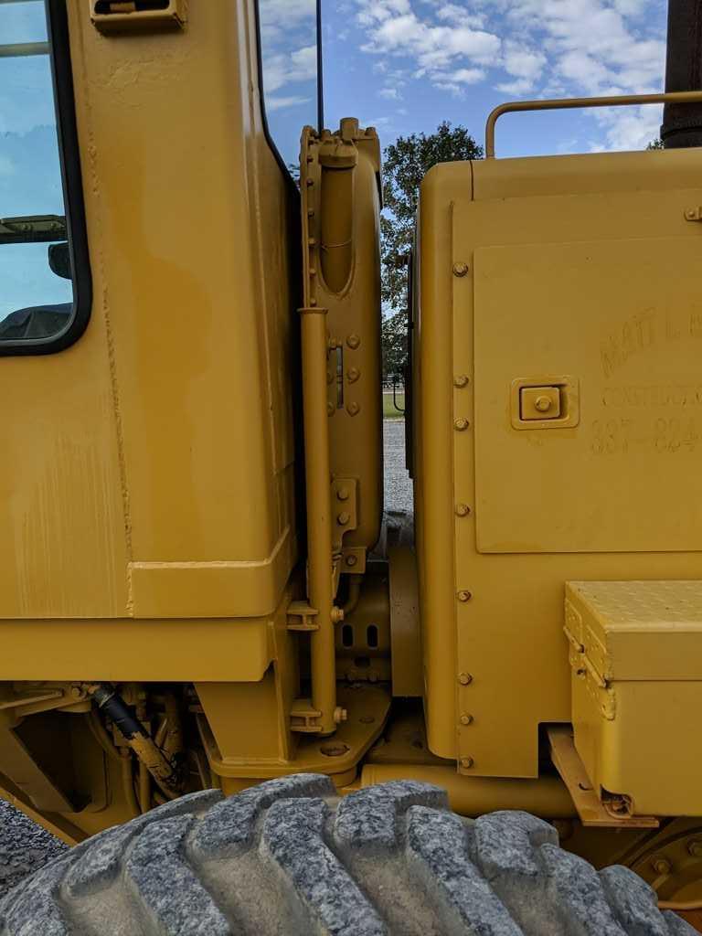 Caterpillar 12G Motor Grader