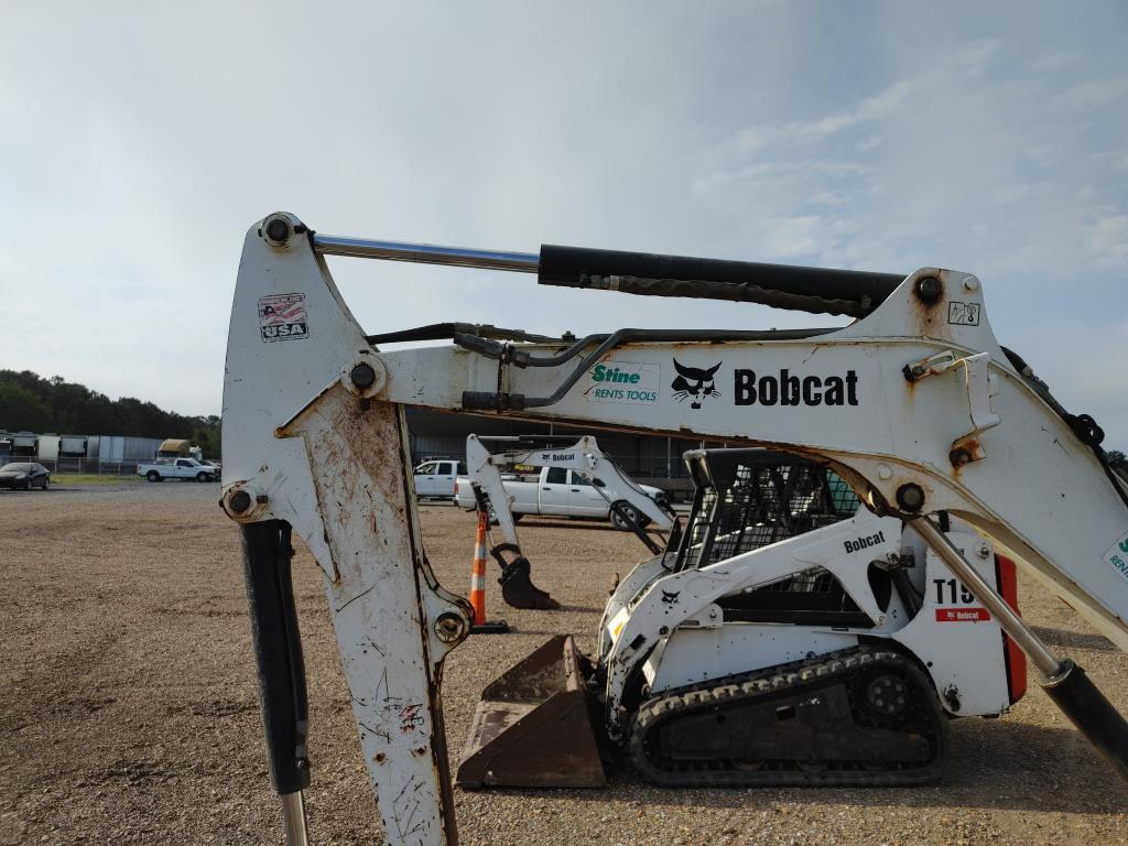 2012 Bobcat E32 Excavator