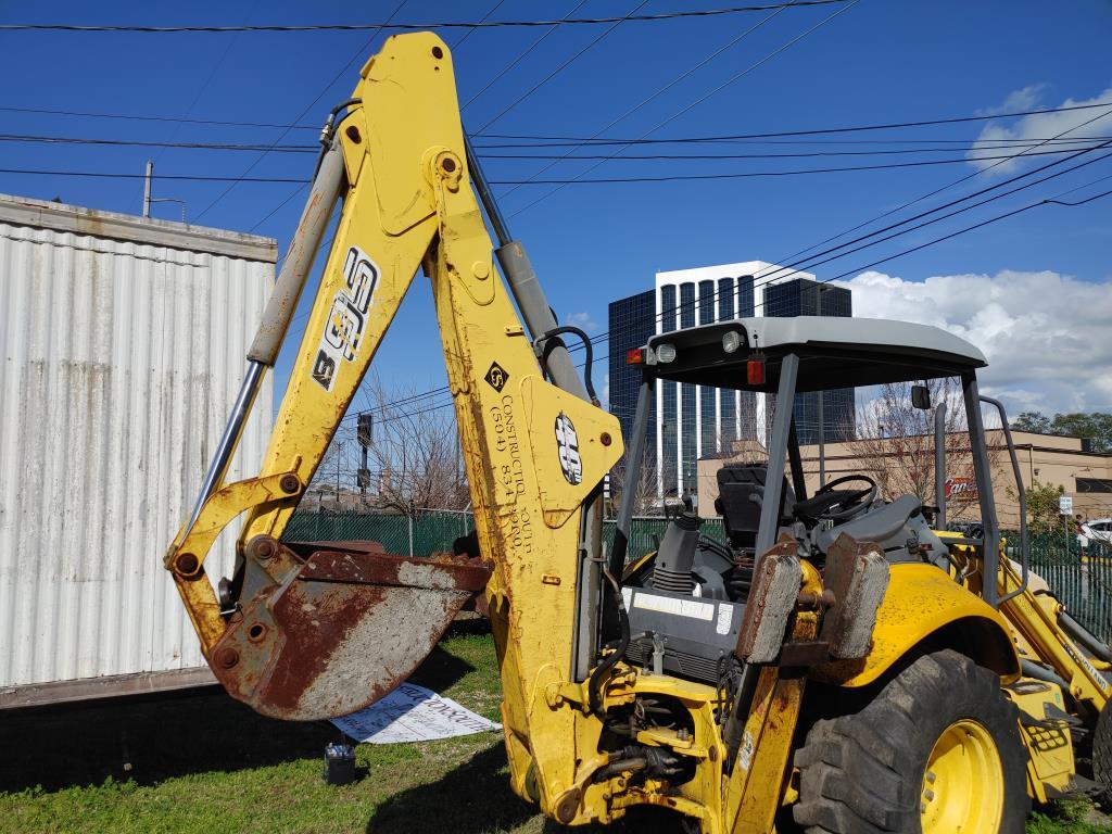 New Holland B95 Loader Backhoe (OFFSITE)