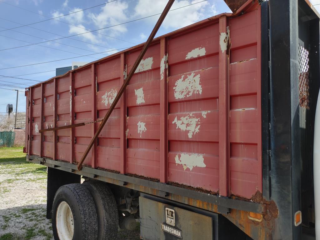 2007 Ford F750 Single Axle Dump Truck (OFFSITE)