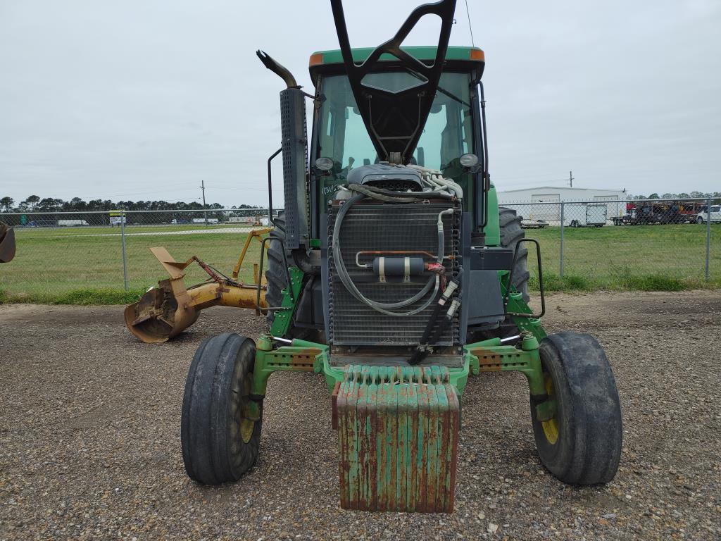 John Deere 7820 Tractor