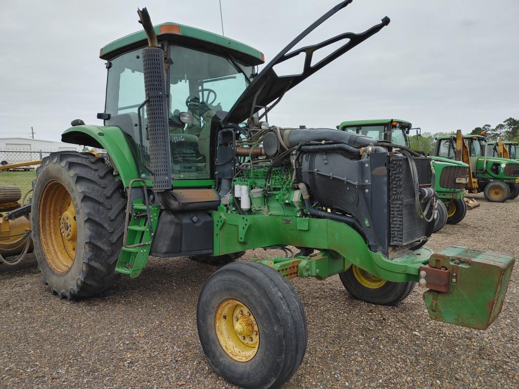 John Deere 7820 Tractor