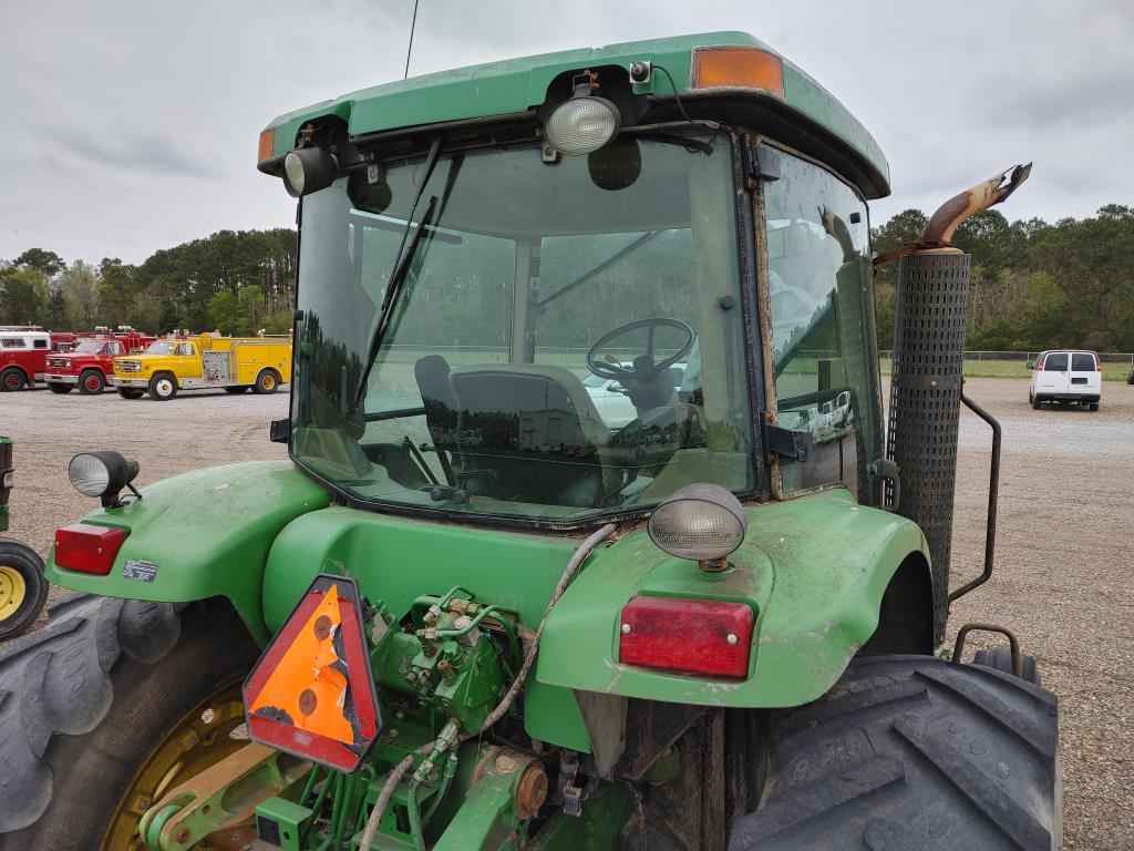 John Deere 7820 Tractor