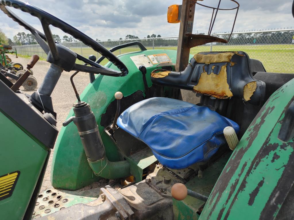 John Deere 5400 4WD Tractor W/Front Loader