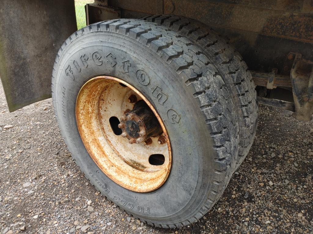 2002 International 4700 Single Axle Dump Truck