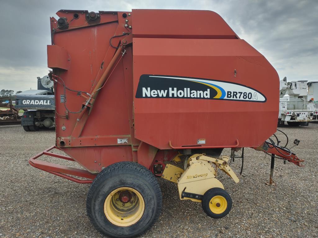 NewHolland BR780A