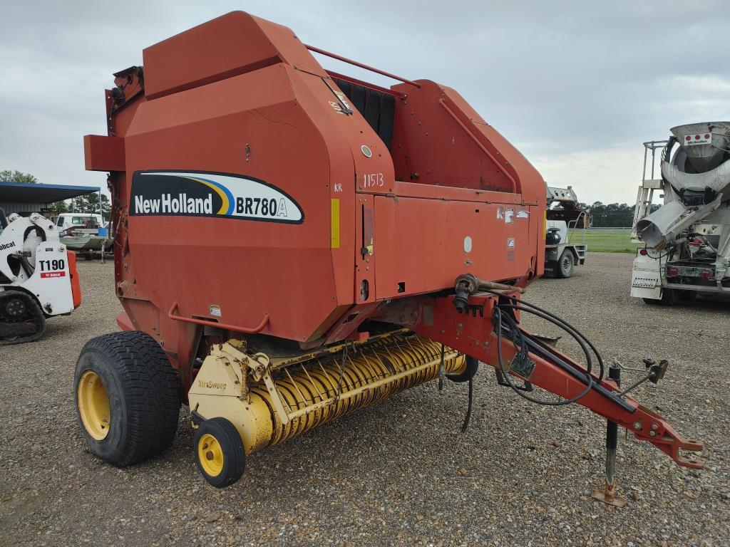 NewHolland BR780A