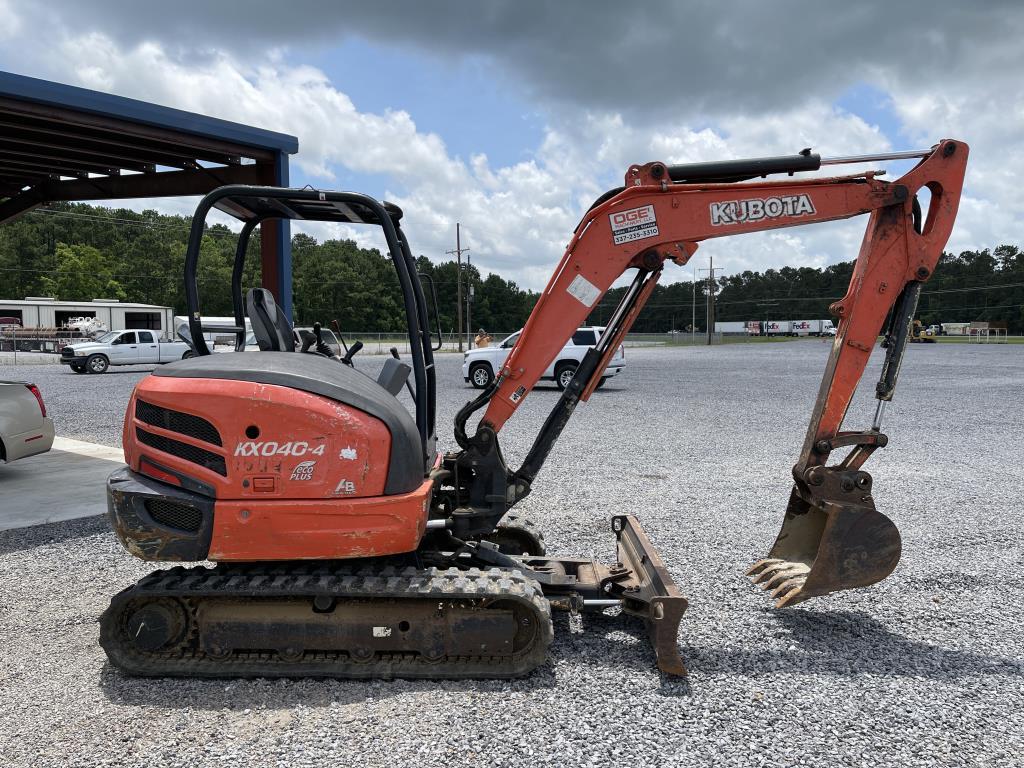 Kubota KX040-4 Excavator