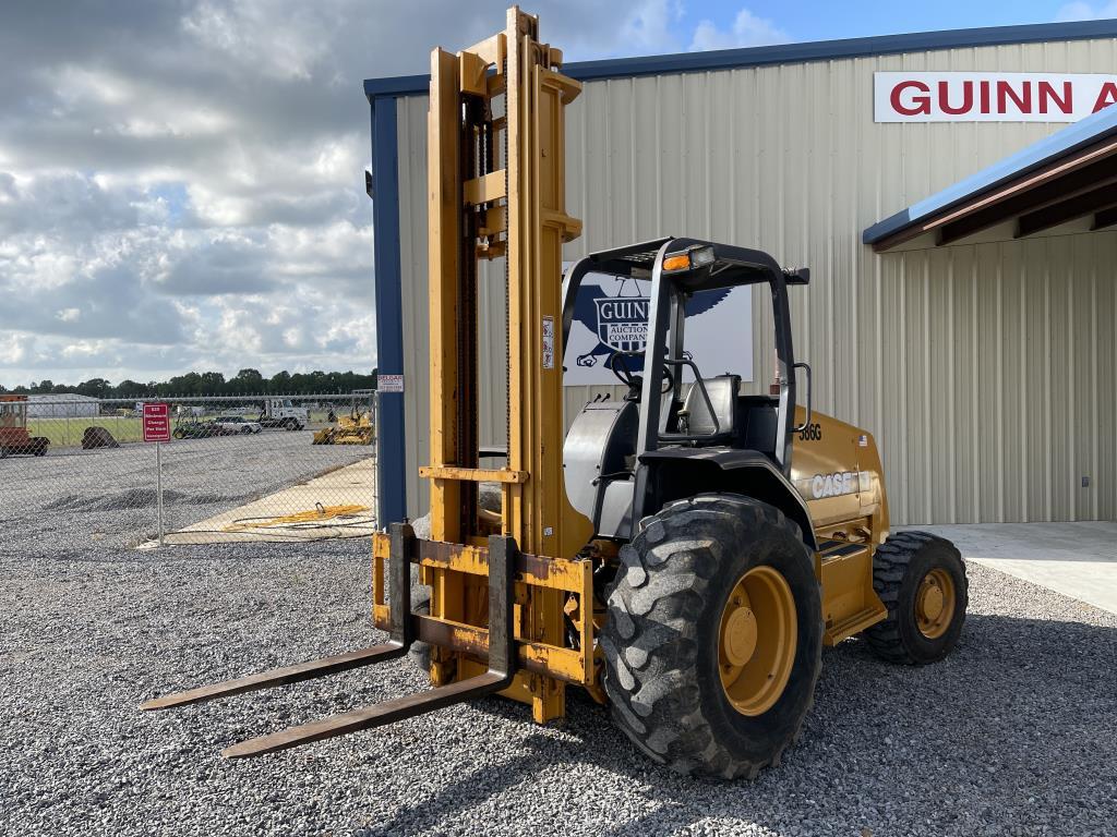 Case 580G 4WD Forklift