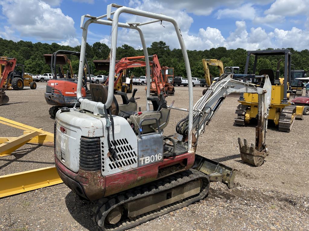 Takeuchi TB016 Excavator