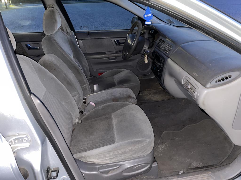 2003 Ford Taurus Sedan