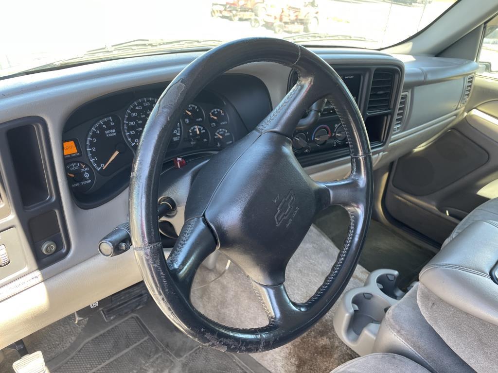 2001 Chevrolet C2500 3/4 Ton SUV