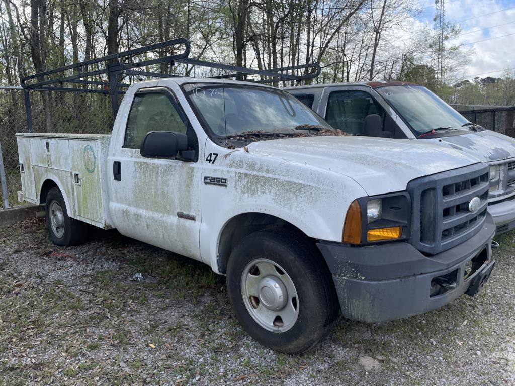 2006 Ford F250 Service Truck