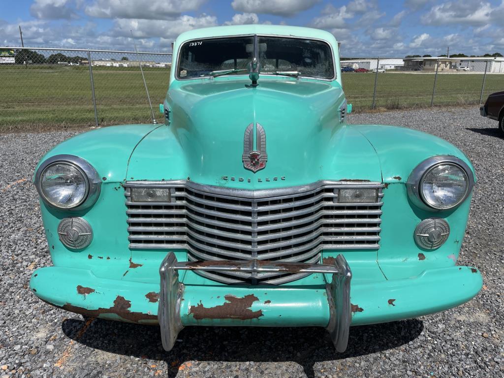 1941 Cadillac Fleetwood 4-DR Sedan