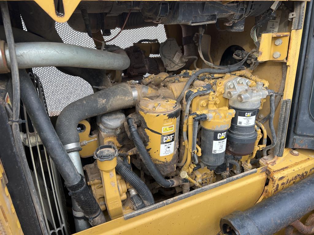 2014 Caterpillar D5K2 LGP Crawler Dozer