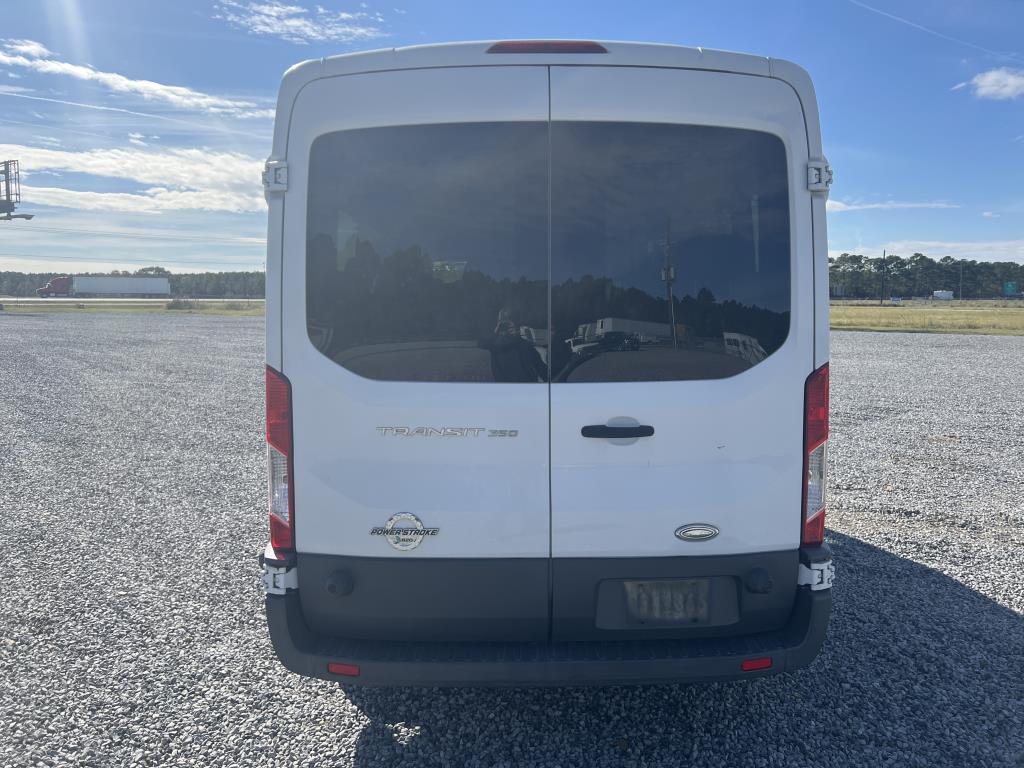 2015 Ford 350 Transit Van