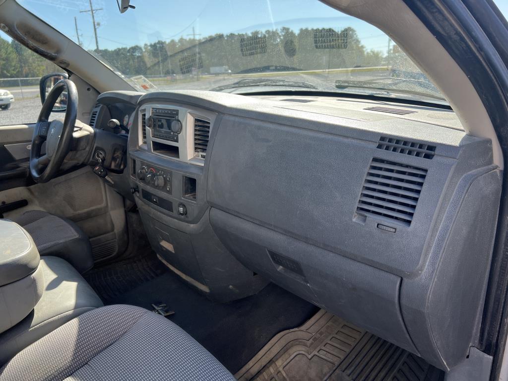 2008 Dodge RAM 1500 Half-Ton Pickup Truck