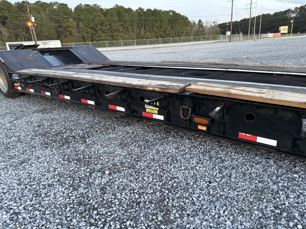 2015 Eager Beaver 50 GSL / BR Lowboy Trailer