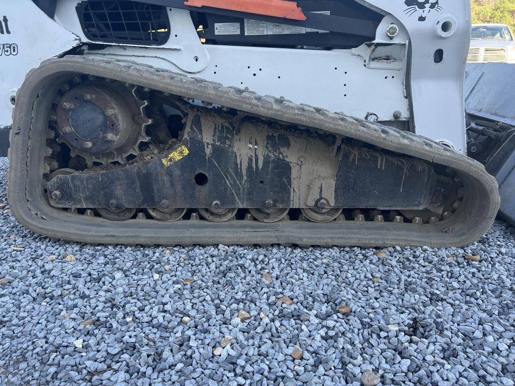 2015 Bobcat T750 Rubber Tracked Skid Steer