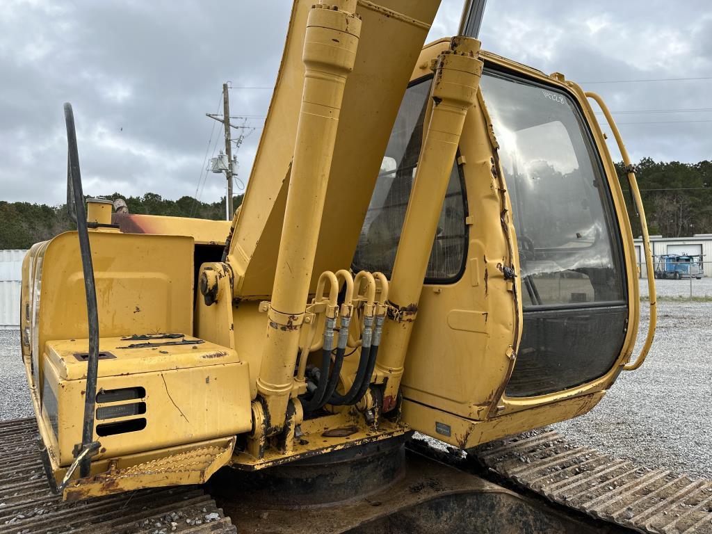 2000 Deere 160LC Excavator