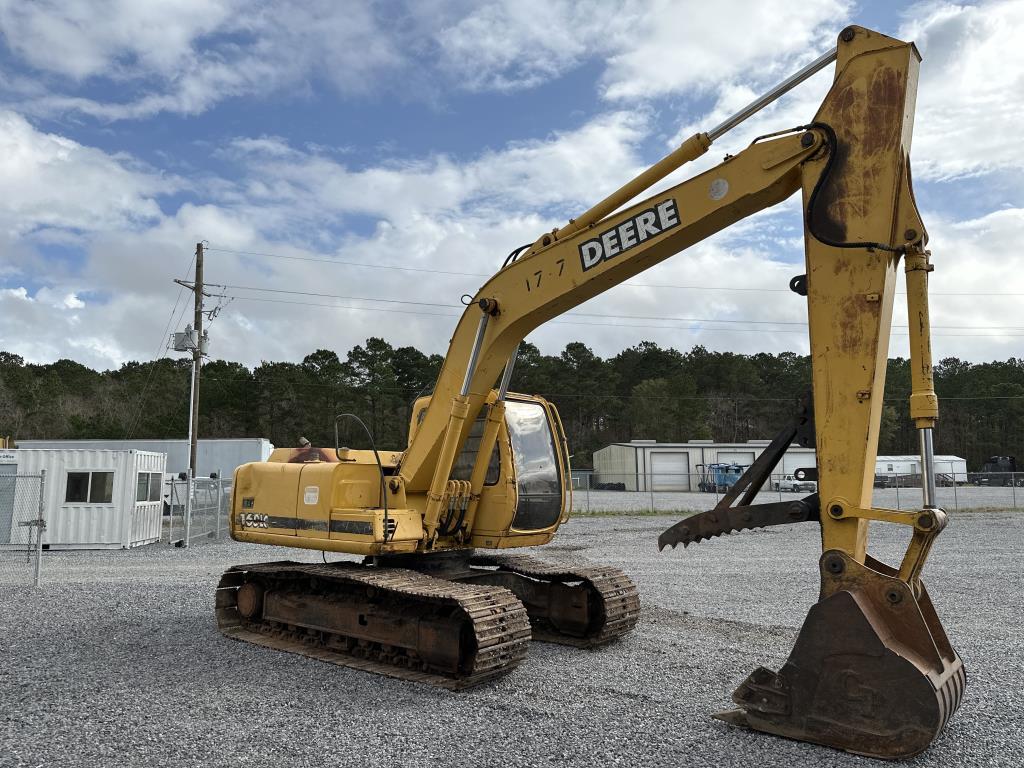 2000 Deere 160LC Excavator