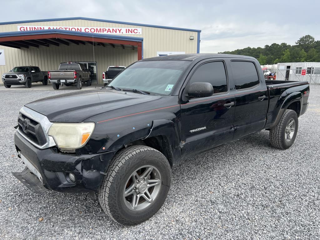 2014 Toyota Tacoma Pickup Truck