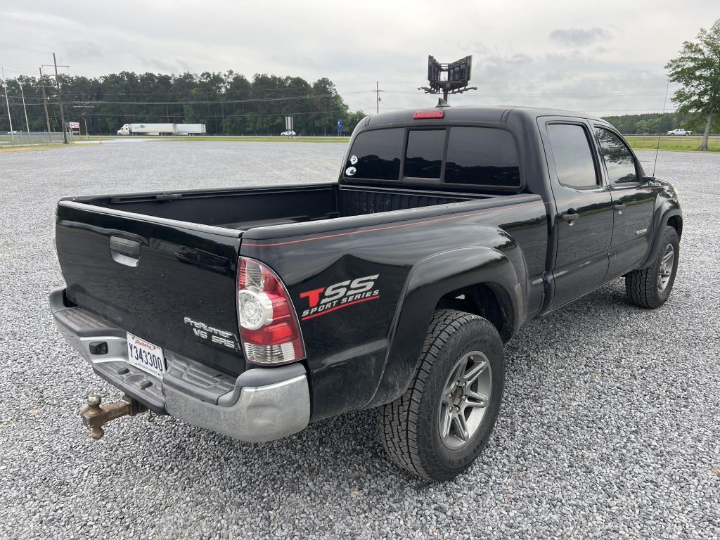 2014 Toyota Tacoma Pickup Truck