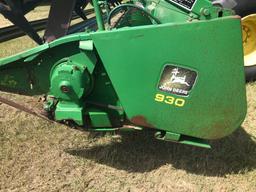 930 John Deere Header