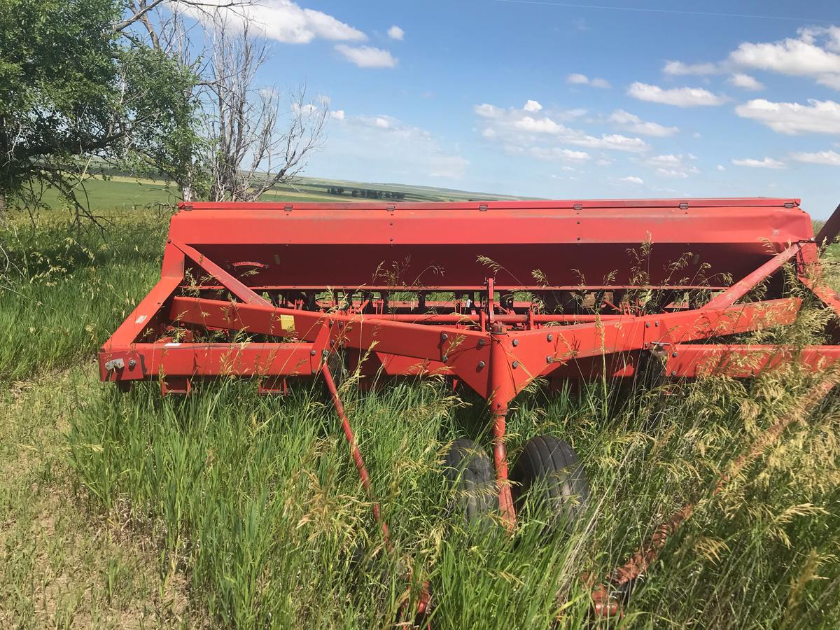 IH 7100 Drill 14'