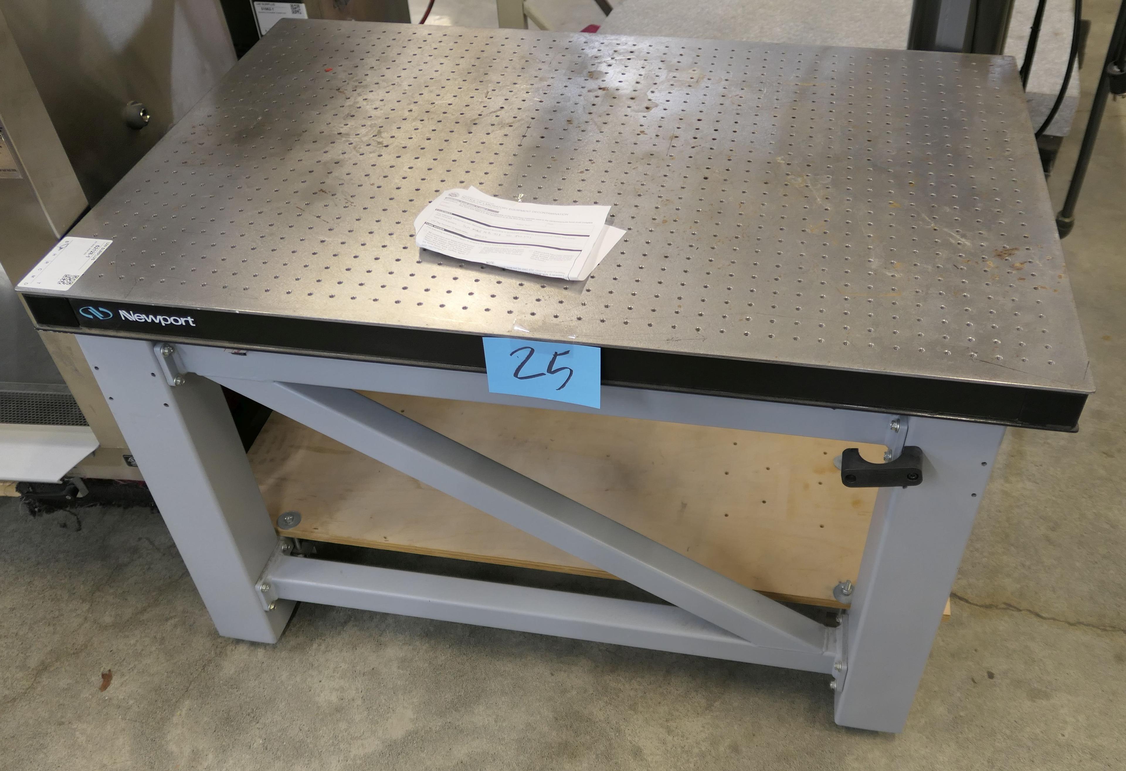 Vibration Isolation Table: Newport VW-3046-OPT-02