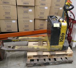 Electric Pallet Jack: Yale MPB040-EN24T2748, 4000lb. Capacity