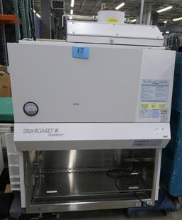 Biological Safety Cabinet: Baker Co.  SterilGARD III Advance SG 403