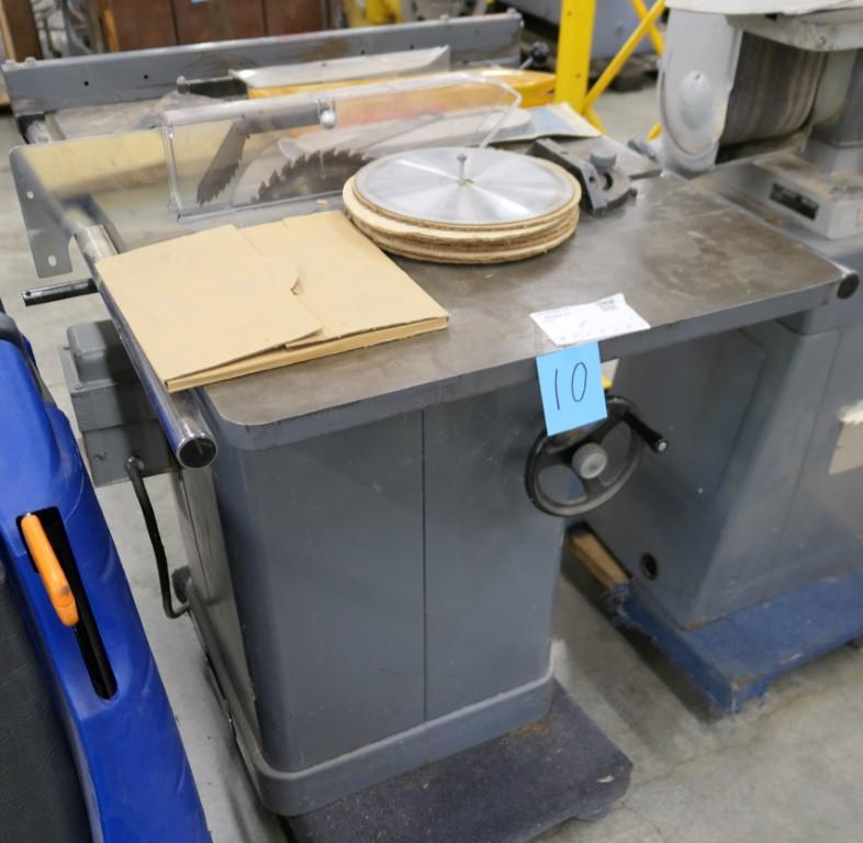 Table Saw: Rockwell 10 Inch Unisaw